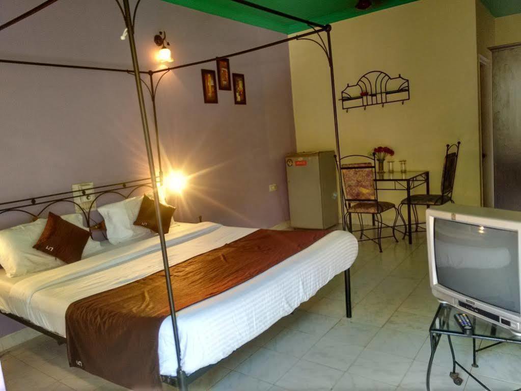 Hotel Libton Manor Candolim Exterior foto